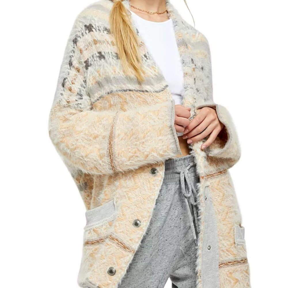 FREE PEOPLE Oversized Fuzzy Fair Weather Sweater Coat Boho Peach/Tan Gray Cozy L